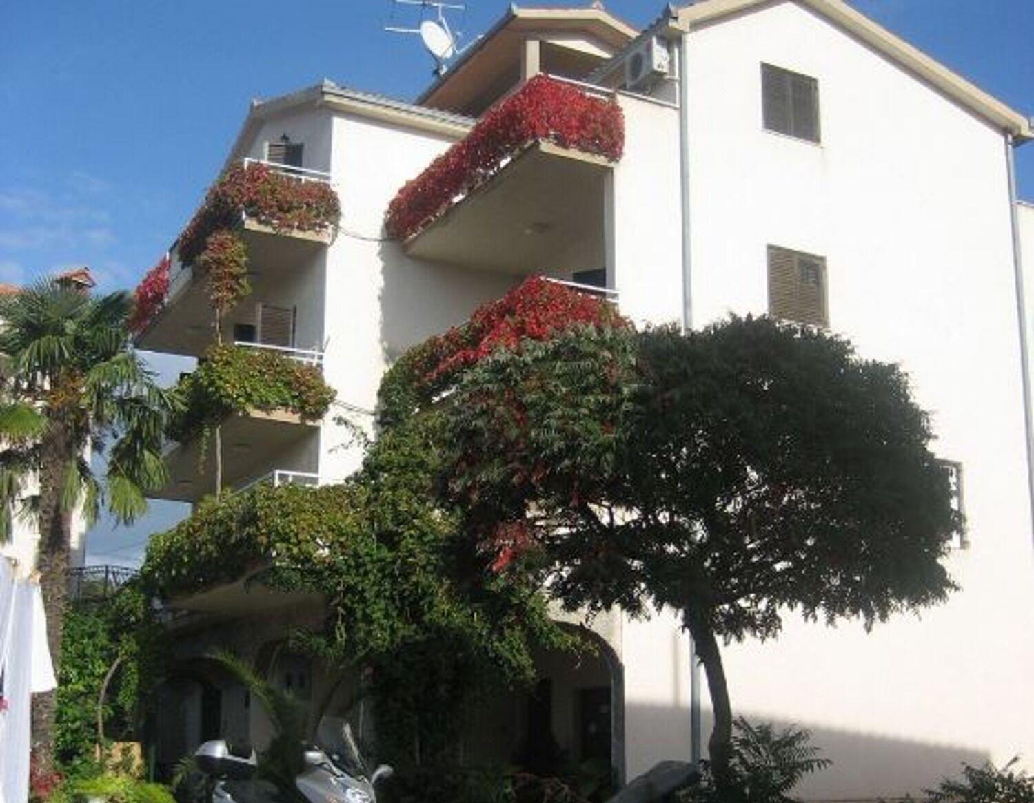Apartments Biserka - 50 M From Beach Τρογκίρ Εξωτερικό φωτογραφία