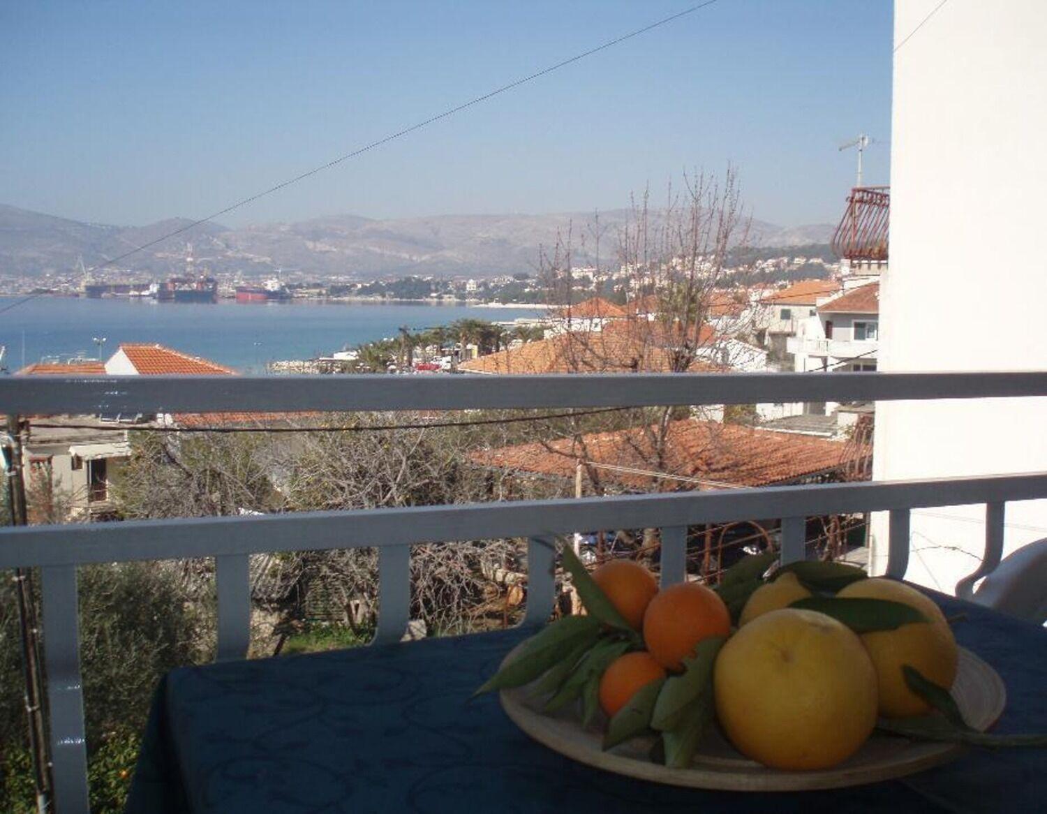 Apartments Biserka - 50 M From Beach Τρογκίρ Εξωτερικό φωτογραφία