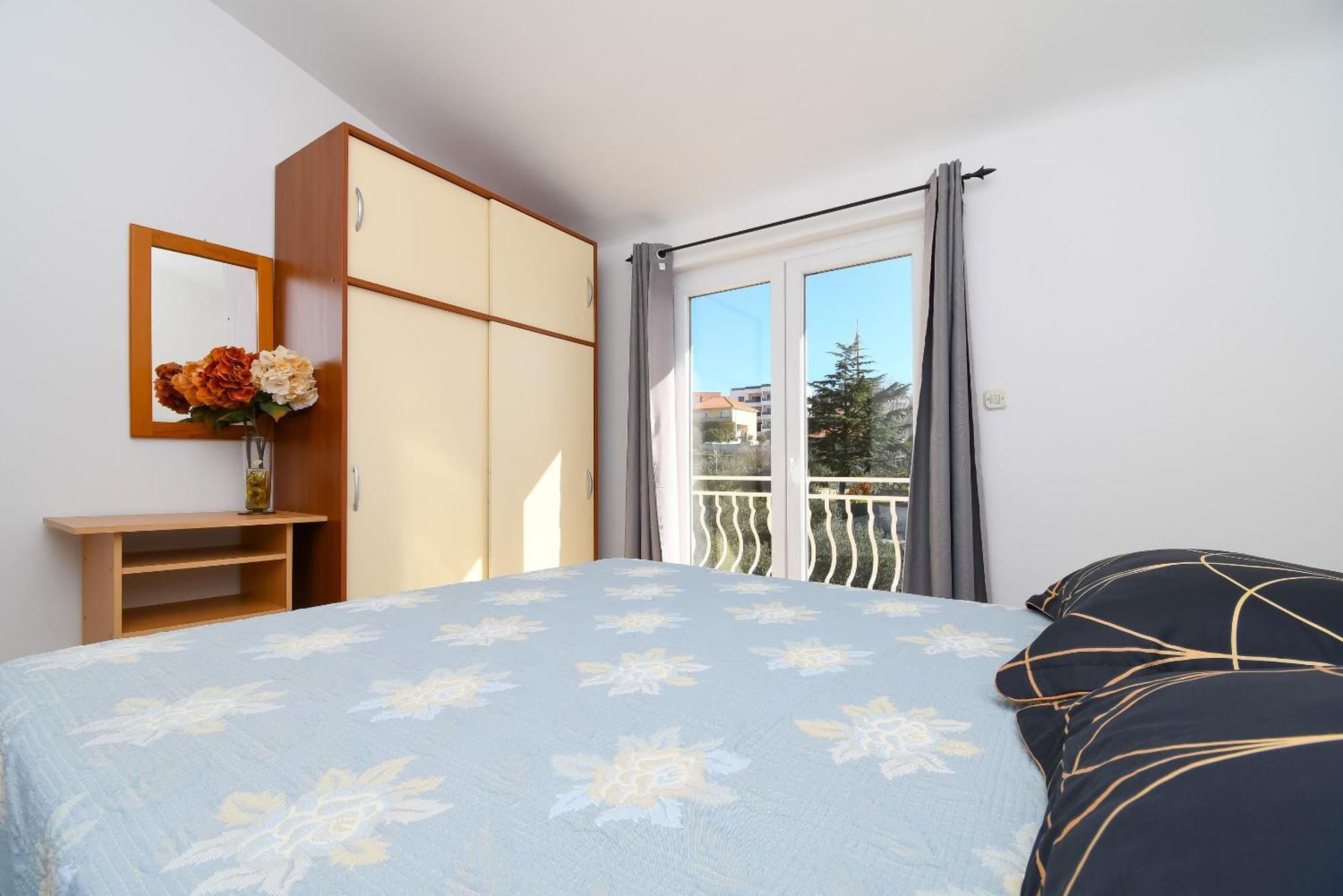 Apartments Biserka - 50 M From Beach Τρογκίρ Εξωτερικό φωτογραφία