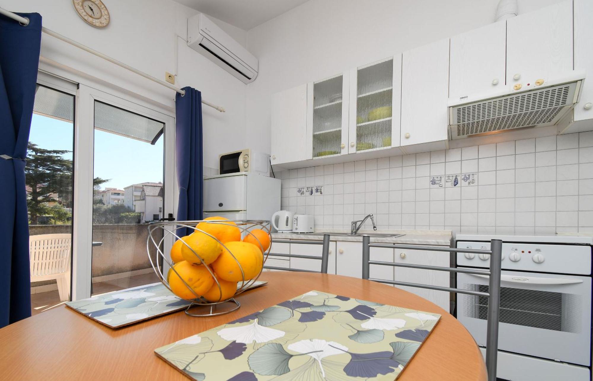 Apartments Biserka - 50 M From Beach Τρογκίρ Εξωτερικό φωτογραφία