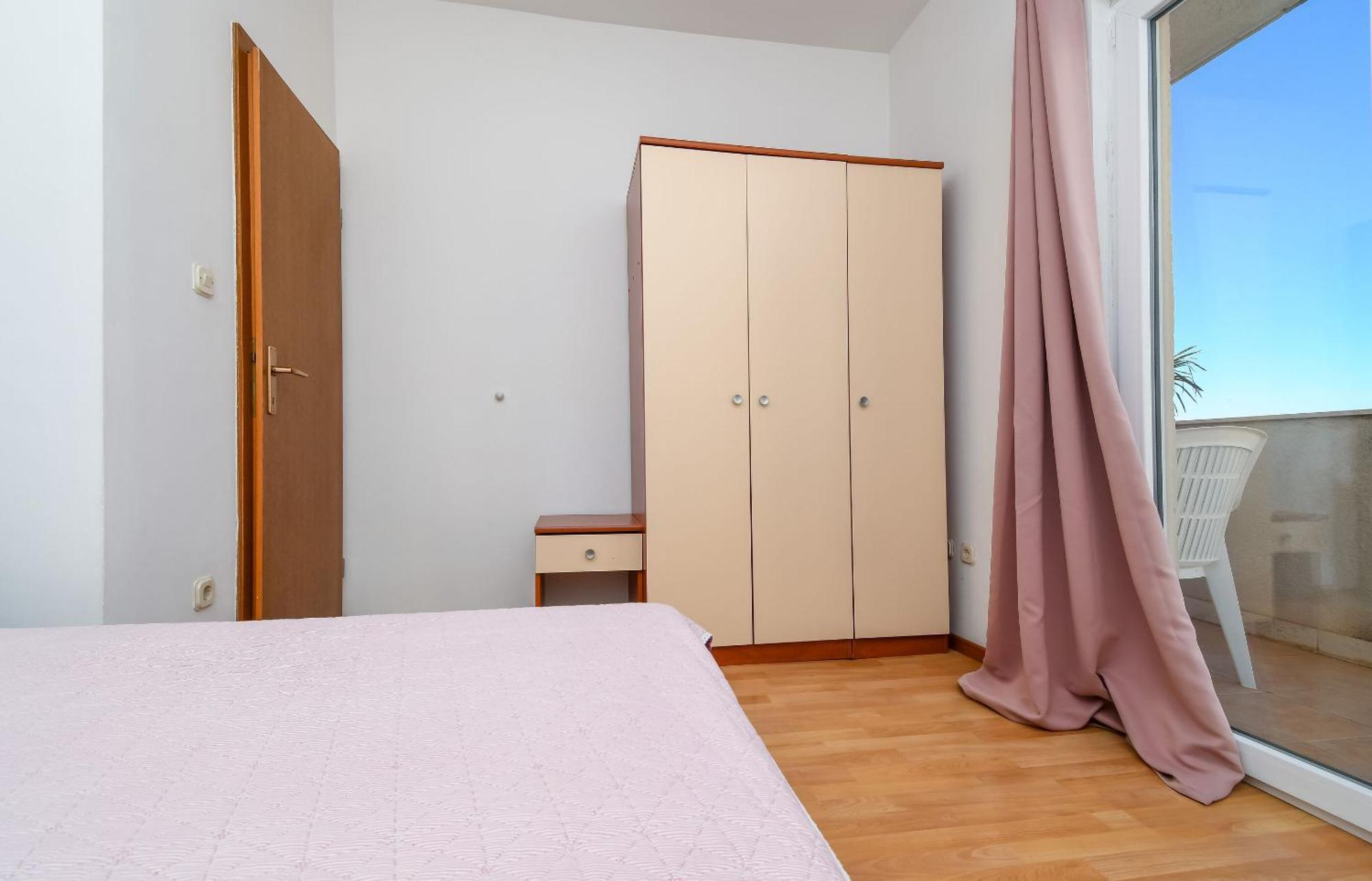 Apartments Biserka - 50 M From Beach Τρογκίρ Εξωτερικό φωτογραφία