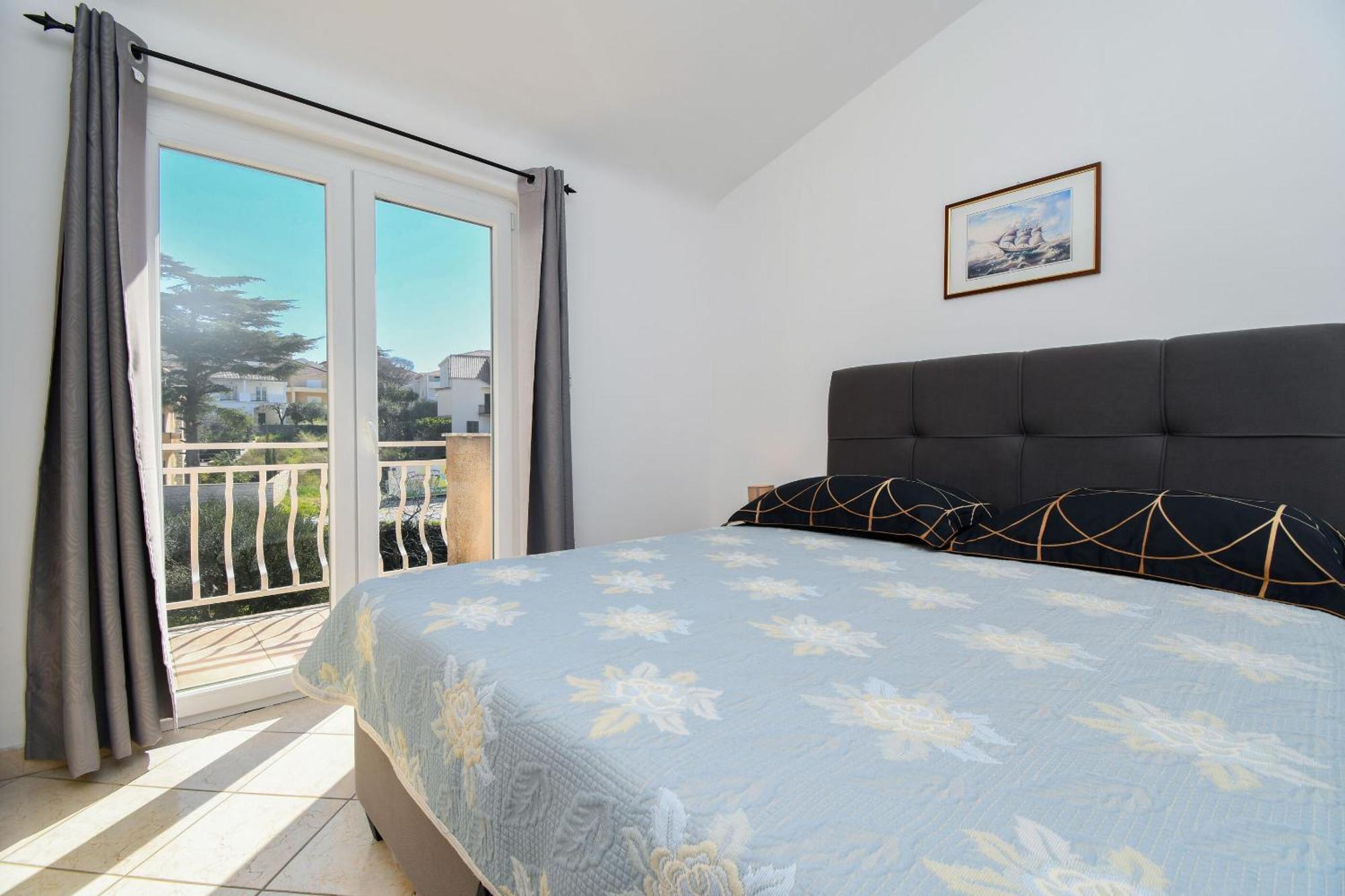 Apartments Biserka - 50 M From Beach Τρογκίρ Εξωτερικό φωτογραφία