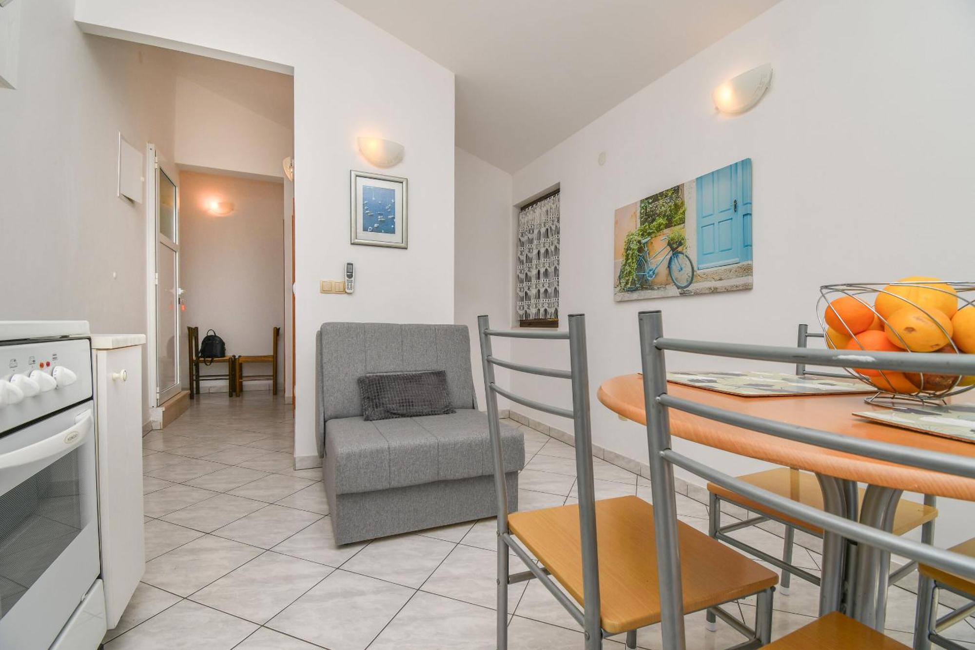 Apartments Biserka - 50 M From Beach Τρογκίρ Εξωτερικό φωτογραφία