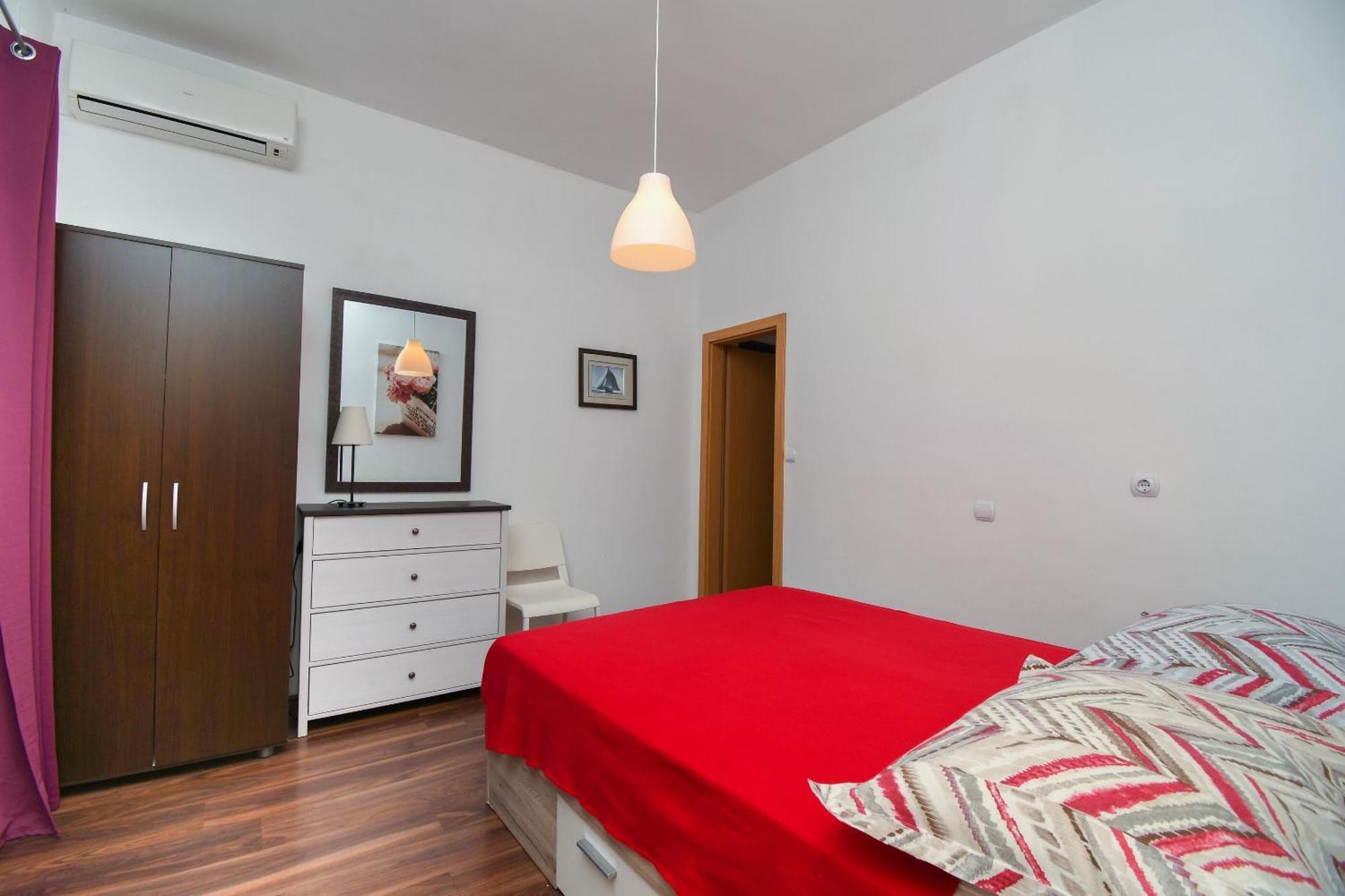Apartments Biserka - 50 M From Beach Τρογκίρ Εξωτερικό φωτογραφία