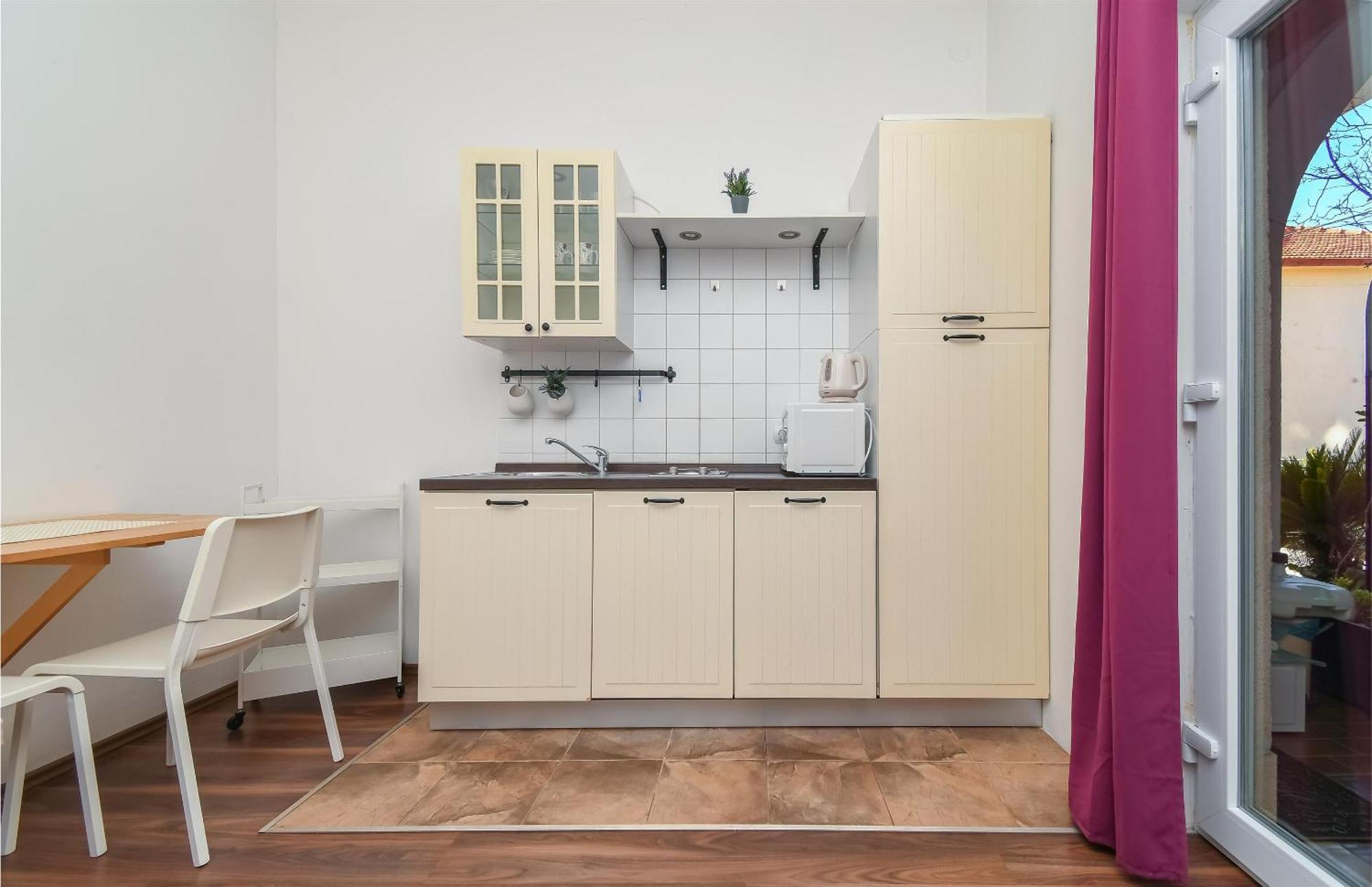 Apartments Biserka - 50 M From Beach Τρογκίρ Εξωτερικό φωτογραφία